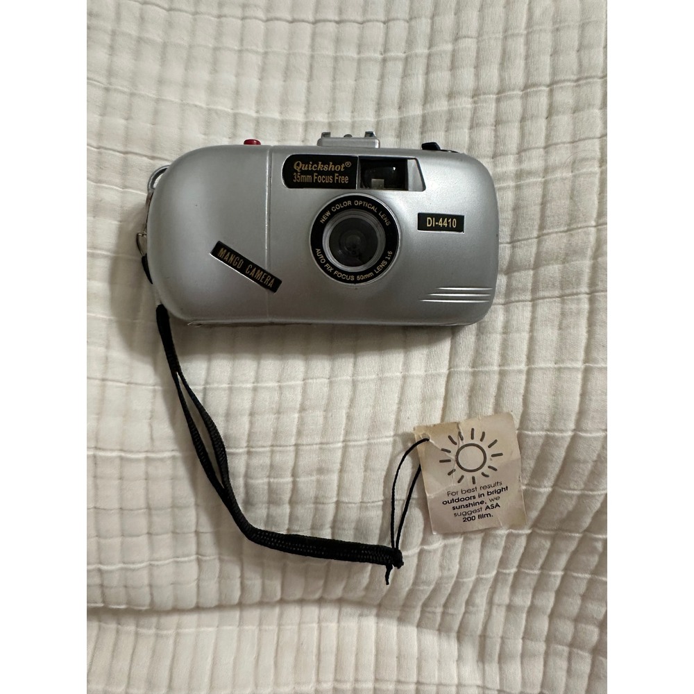Quickshot DI-4410 35mm Film Camera Focus Free 50mm Lens Silver Mango Camera